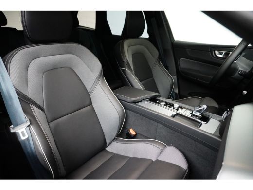 Volvo  XC60 2.0 T6 Plug-in hybrid AWD Plus Dark | Panoramadak | Elek. Sportstoelen | Leder | BLIS | Adaptive ... ActivLease financial lease