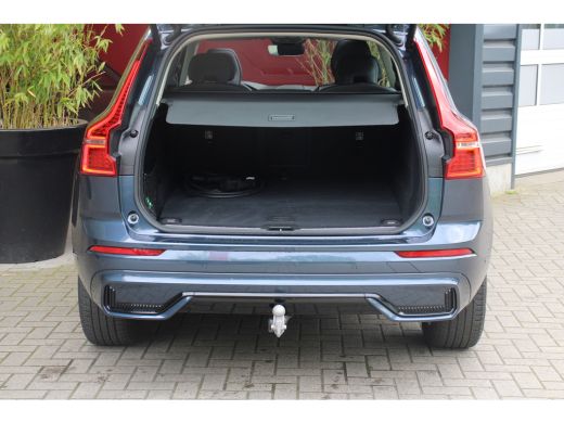 Volvo  XC60 2.0 T6 Plug-in hybrid AWD Plus Dark | Trekhaak | 360 Camera | Panoramadak | Memory seats ActivLease financial lease