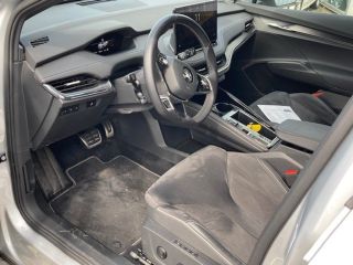 Skoda Enyaq iV 80 Sportline Dodehoekdetectie | Warmte pomp | Keyless | Matrix koplampen | App connect | Park ass...