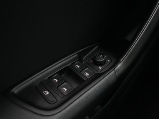 Audi A1 Sportback Sportback 30 TFSI 116 pk Advanced edition Led, PDC, Navi, Sportstoelen ActivLease financial lease