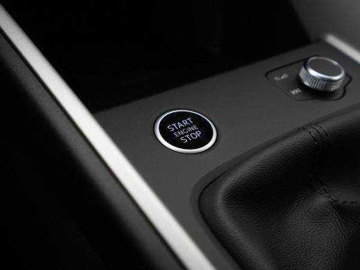 Audi A1 Sportback Sportback 30 TFSI 116 pk Advanced edition Led, PDC, Navi, Sportstoelen ActivLease financial lease