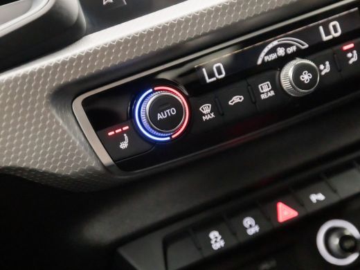 Audi A1 Sportback Sportback 30 TFSI S-Line (GROOT NAVI, APPLE CARPLAY, DIGITAAL DASHBOARD, SPORTSTOELEN, STOELVERWA... ActivLease financial lease
