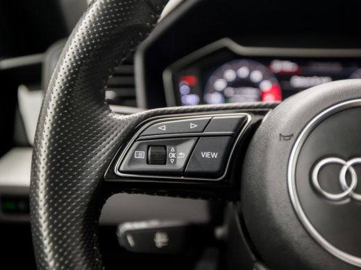 Audi A1 Sportback Sportback 30 TFSI S-Line (GROOT NAVI, APPLE CARPLAY, DIGITAAL DASHBOARD, SPORTSTOELEN, STOELVERWA... ActivLease financial lease