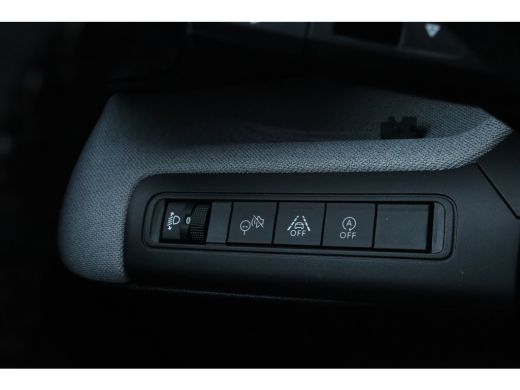 Citroën C3 Aircross 1.2 Turbo 100pk Plus | Automatisch inschakelende verlichting | LED dagrijverlichting | Neerklapba... ActivLease financial lease