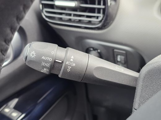 Citroën C4 Cactus 1.2 PureTech Feel | Achteruitrijcamera | Armsteun voor | Bluetooth telefoonvoorbereiding ActivLease financial lease