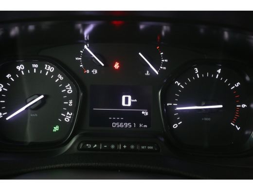 Citroën Jumpy 2.0 BlueHDI L2H1 | Airco | 3-Zits | 360Camera | 2xSchuifdeur | Carplay | Cruise | Parkeersens. ActivLease financial lease