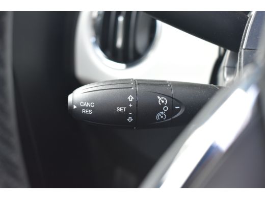 Fiat 500C 1.0 Hybrid Dolcevita Finale | Navigatie by App | Parkeersensoren | 15"LMV | Cruise Control | Airc... ActivLease financial lease