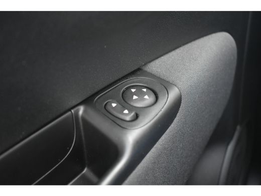 Fiat 500C 1.0 Hybrid Dolcevita Finale | Navigatie by App | Parkeersensoren | 15"LMV | Cruise Control | Airc... ActivLease financial lease