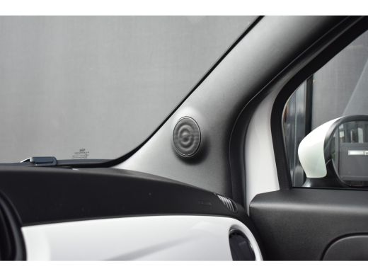 Fiat 500C 1.0 Hybrid Dolcevita Finale | Navigatie by App | Parkeersensoren | 15"LMV | Cruise Control | Airc... ActivLease financial lease