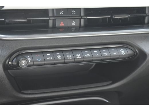 Fiat 600 La Prima 54 kWh 3 Fase | Vol-Leder | Elektr. Stoelen | Elektr. Achterklep | Stoelverwarming | Ada... ActivLease financial lease