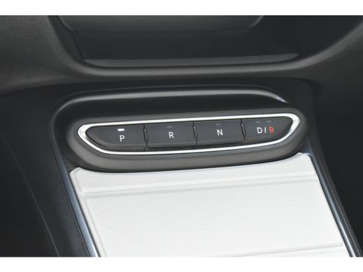 Fiat 600 La Prima 54 kWh 3 Fase | Vol-Leder | Elektr. Stoelen | Elektr. Achterklep | Stoelverwarming | Ada... ActivLease financial lease
