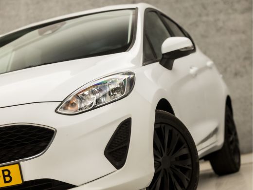 Ford Fiesta 1.1 Sport (APPLE CARPLAY, GROOT NAVI, GETINT GLAS, PARKEERSENSOREN, SPORTSTOELEN, CRUISE, LANE AS... ActivLease financial lease