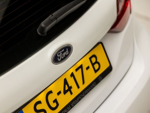 Ford Fiesta 1.1 Sport (APPLE CARPLAY, GROOT NAVI, GETINT GLAS, PARKEERSENSOREN, SPORTSTOELEN, CRUISE, LANE AS... ActivLease financial lease
