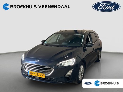 Ford Focus Wagon 1.0 Titanium | Trekhaak | Camera | Winter Pack | Cruise Control Ford Focus Wagon 1.0 Titanium | Trekhaak | Camera | Winter Pack | Cruise Control