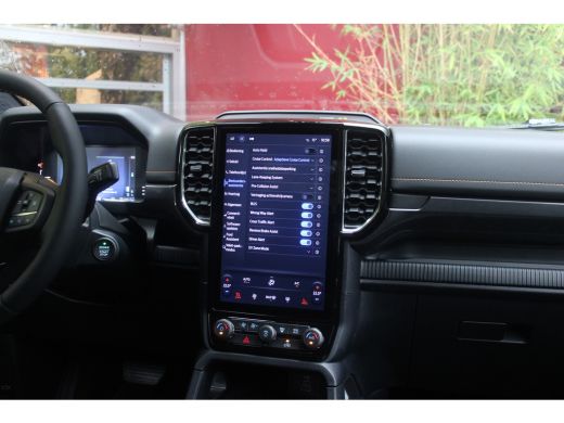 Ford Ranger 2.3 Double Cab PHEV Wildtrak 0,99 RENTE | VOORRAAD! | 3500KG Trekgewicht | Rollertop | ActivLease financial lease