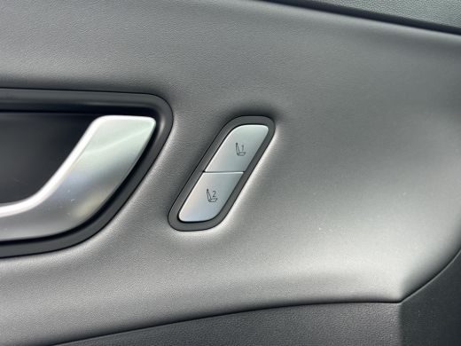 Hyundai Kona 1.6 GDI HEV Premium Sky | Uit voorraad leverbaar! | ActivLease financial lease