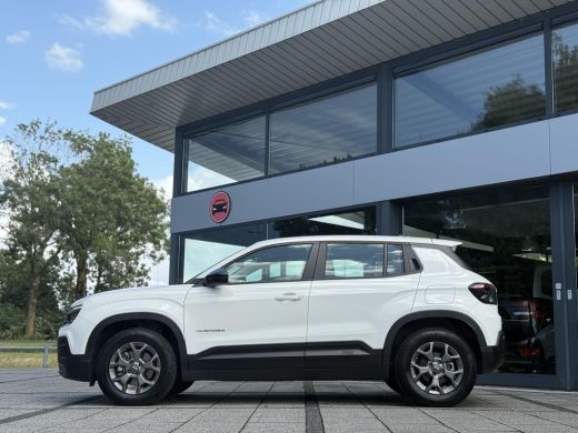 Jeep Avenger Longitude 54 kWh Aut. | Navi | Carplay | Stoelverwarming | ActivLease financial lease