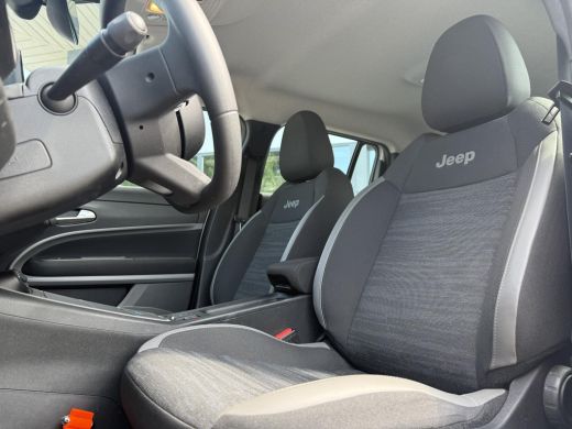 Jeep Avenger Longitude 54 kWh Aut. | Navi | Carplay | Stoelverwarming | ActivLease financial lease
