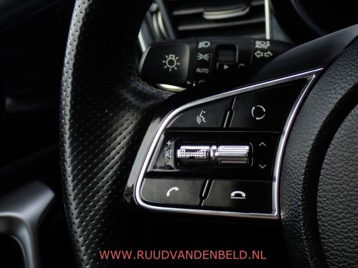 Kia ProCeed 1.0 T-GDI GT-Line Edition NAVI/CAMERA/CARPLAY/DAB ActivLease financial lease
