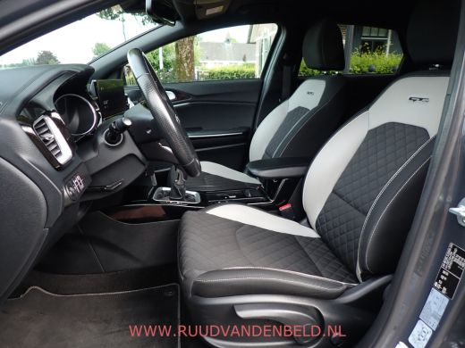 Kia ProCeed 1.0 T-GDI GT-Line Edition NAVI/CAMERA/CARPLAY/DAB ActivLease financial lease