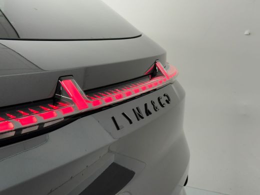 Lynk & Co 08 1.5 More | Achterbank verwarmd | Airco separaat achter | Alarmsysteem ActivLease financial lease