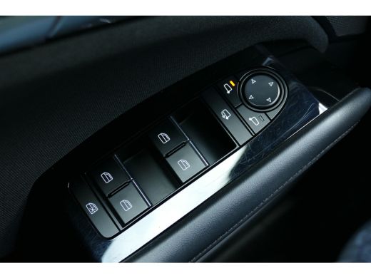 Mazda 3 2.0 E-SKYACTIV- X 186PK M HYBRID / NAVI / LED / PDC / CLIMA / 16"LMV / BLUETOOTH / ADAPT. CRUISEC... ActivLease financial lease