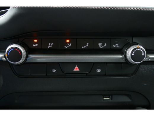Mazda 3 2.0 E-SKYACTIV- X 186PK M HYBRID / NAVI / LED / PDC / CLIMA / 16"LMV / BLUETOOTH / ADAPT. CRUISEC... ActivLease financial lease