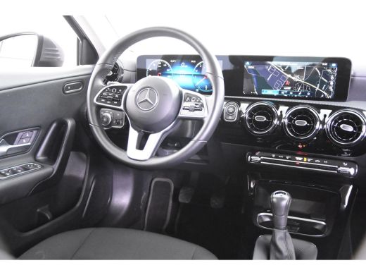 Mercedes-Benz A-Klasse 160 Style *1ste Eigenaar*Navigatie*DAB*camera*Stoelverwarming* ActivLease financial lease