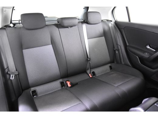 Mercedes-Benz A-Klasse 160 Style *1ste Eigenaar*Navigatie*DAB*camera*Stoelverwarming* ActivLease financial lease