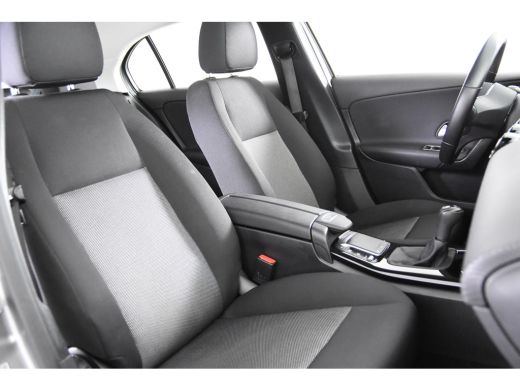 Mercedes-Benz A-Klasse 160 Style *1ste Eigenaar*Navigatie*DAB*camera*Stoelverwarming* ActivLease financial lease