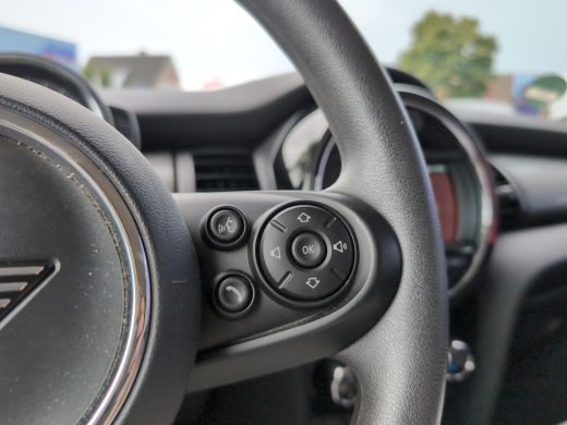 Mini Cooper 1.5 Cooper | Lage KM Stand! | Airco | Cruise Control | ActivLease financial lease