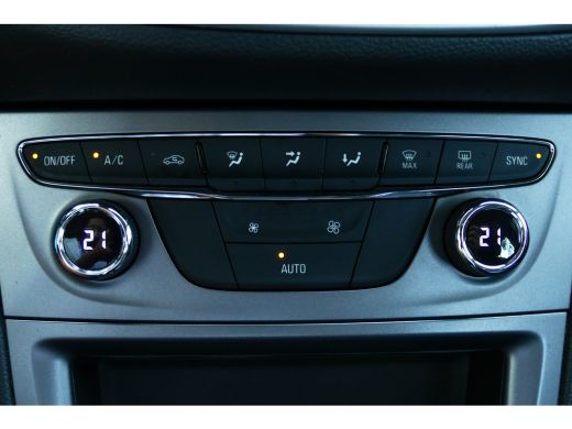 Opel Astra Sports Tourer 1.2 TURBO 110PK BUSINESS EDITION / NAVI / LED / PDC / CLIMA / CAMERA / AGR / BLUETO... ActivLease financial lease