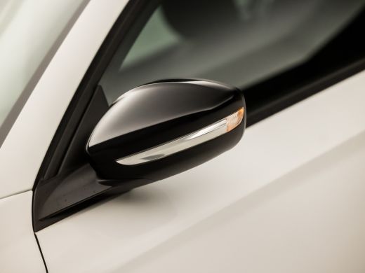 Opel Corsa 1.2 Edition (APPLE CARPLAY, GROOT NAVI, 360 CAMERA, LM VELGEN, SPORTSTOELEN, PARKEERSENSOREN, CRU... ActivLease financial lease