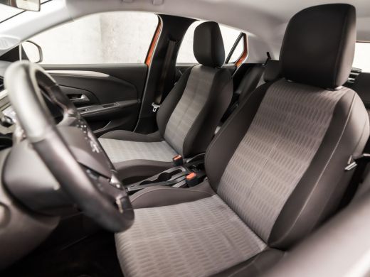Opel Corsa 1.2 Sport (BLUETOOTH, STUUR/STOELVERWARMING, SPORTSTOELEN, CRUISE, PARKEERSENSOREN, NIEUWE APK, N... ActivLease financial lease