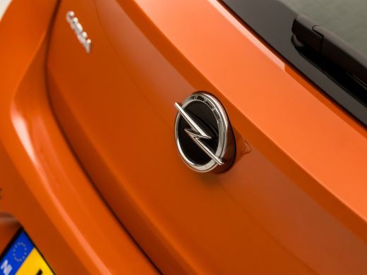 Opel Corsa 1.2 Sport (BLUETOOTH, STUUR/STOELVERWARMING, SPORTSTOELEN, CRUISE, PARKEERSENSOREN, NIEUWE APK, N... ActivLease financial lease