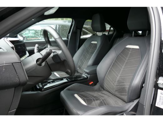 Opel Mokka 1.2 TURBO 130PK ULTIMATE AUTOMAAT / NAVI / ALCANTARA / CLIMA / PDC / 18"LMV / CAMERA / KEYLESS / ... ActivLease financial lease