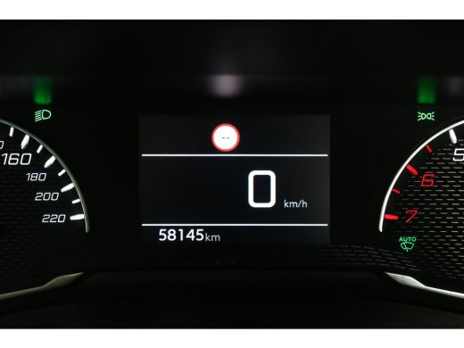 Peugeot 2008 1.2 PureTech Allure 100 | Navi | Trekhaak | Climate control |  Cruise control | Led Koplampen | L... ActivLease financial lease