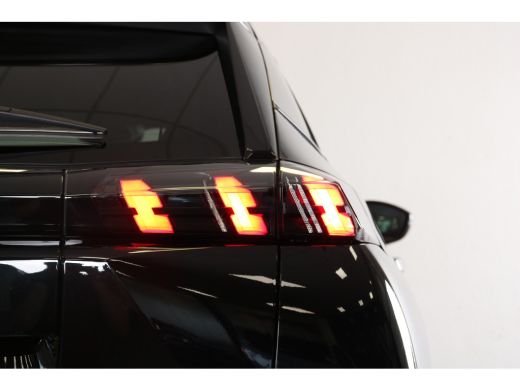 Peugeot 2008 1.2 PureTech Allure 100 | Navi | Trekhaak | Climate control |  Cruise control | Led Koplampen | L... ActivLease financial lease