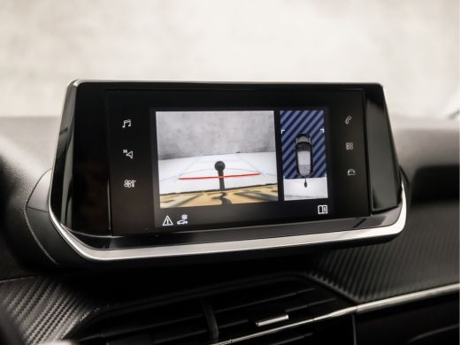Peugeot 208 1.2 PureTech Sport (APPLE CARPLAY, GROOT NAVI, 360 CAMERA, LM VELGEN, SPORTSTOELEN, TREKHAAK, PAR... ActivLease financial lease