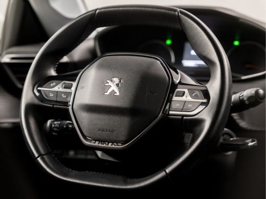 Peugeot 208 1.2 PureTech Sport (APPLE CARPLAY, GROOT NAVI, 360 CAMERA, LM VELGEN, SPORTSTOELEN, TREKHAAK, PAR... ActivLease financial lease