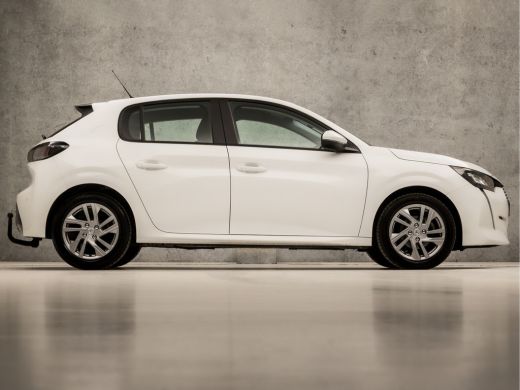 Peugeot 208 1.2 PureTech Sport (APPLE CARPLAY, GROOT NAVI, 360 CAMERA, LM VELGEN, SPORTSTOELEN, TREKHAAK, PAR... ActivLease financial lease