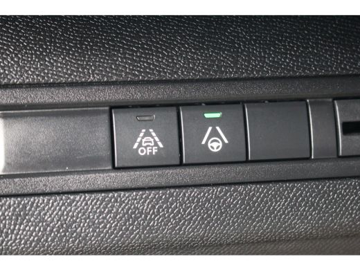 Peugeot 3008 1.2 Hybrid 136 GT | Camera V+A | Drive Assist | Navi | Carplay | Keyless | LED | | Camera V+A | D... ActivLease financial lease
