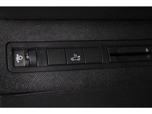 Peugeot 3008 1.2 Turbo 130-PK Allure PARKEERCAMERA | STOELVERWARMING | KEYLESS ENTRY | ADAPTIVE CRUISE | CARPLAY ActivLease financial lease