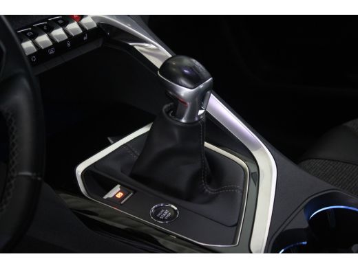 Peugeot 3008 1.2 Turbo 130-PK Allure PARKEERCAMERA | STOELVERWARMING | KEYLESS ENTRY | ADAPTIVE CRUISE | CARPLAY ActivLease financial lease