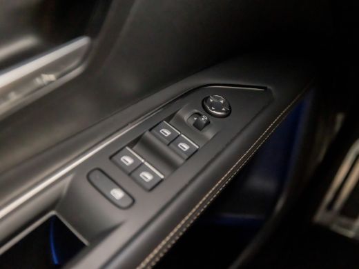 Peugeot 3008 1.6 HYbrid 225 GT Sport 225Pk Automaat (PANORAMADAK, NIEUW MODEL, NAPPA LEDER, APPLE CARPLAY, MEM... ActivLease financial lease