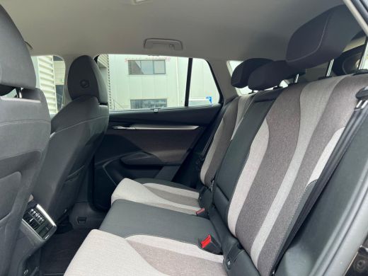 Skoda Enyaq iV 60 180 pk | Apple Carplay/Android Auto|telefoonintegratie premium | Buitenspiegels elektrisch ver... ActivLease financial lease