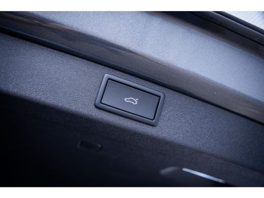 Skoda Enyaq iV Sportline | Business Upgrade pakket - Advanced | Elektrisch verstelbare bestuurdersstoel met gehe... ActivLease financial lease