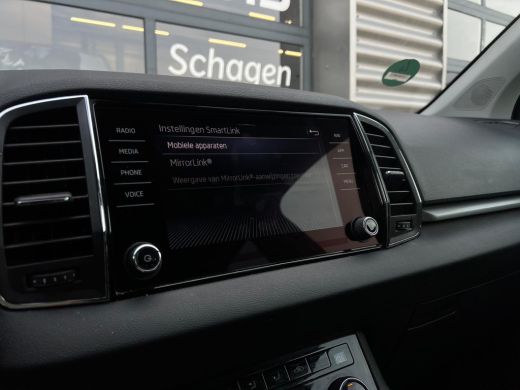 Skoda Karoq 1.0 TSI 110 pk Business Edition | Apple Carplay/Android Auto|telefoonintegratie premium | Buitens... ActivLease financial lease