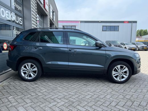 Skoda Karoq 1.0 TSI 110 pk Business Edition | Apple Carplay/Android Auto|telefoonintegratie premium | Buitens... ActivLease financial lease
