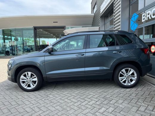 Skoda Karoq 1.0 TSI 110 pk Business Edition | Apple Carplay/Android Auto|telefoonintegratie premium | Buitens... ActivLease financial lease